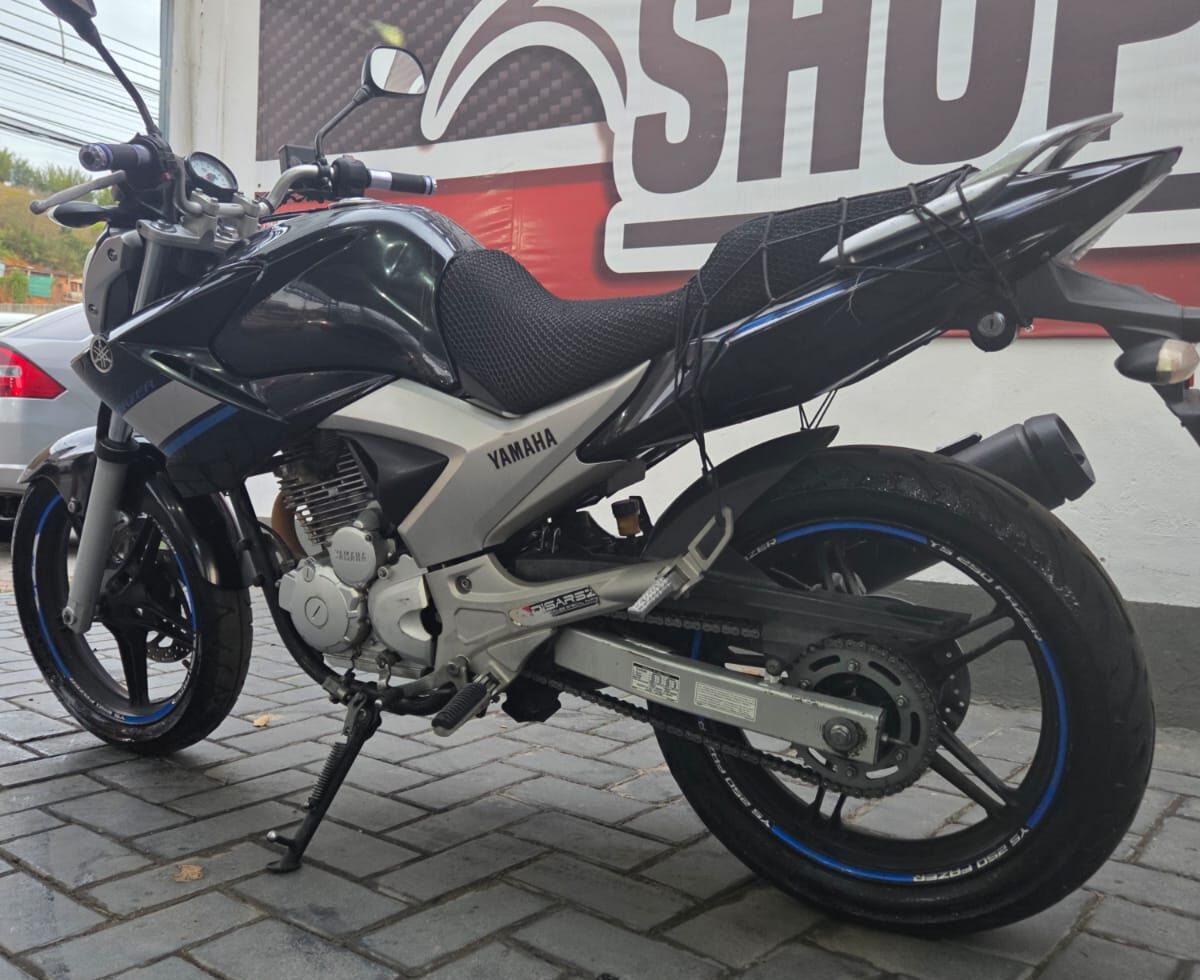 FAZER 250CC — foto 4